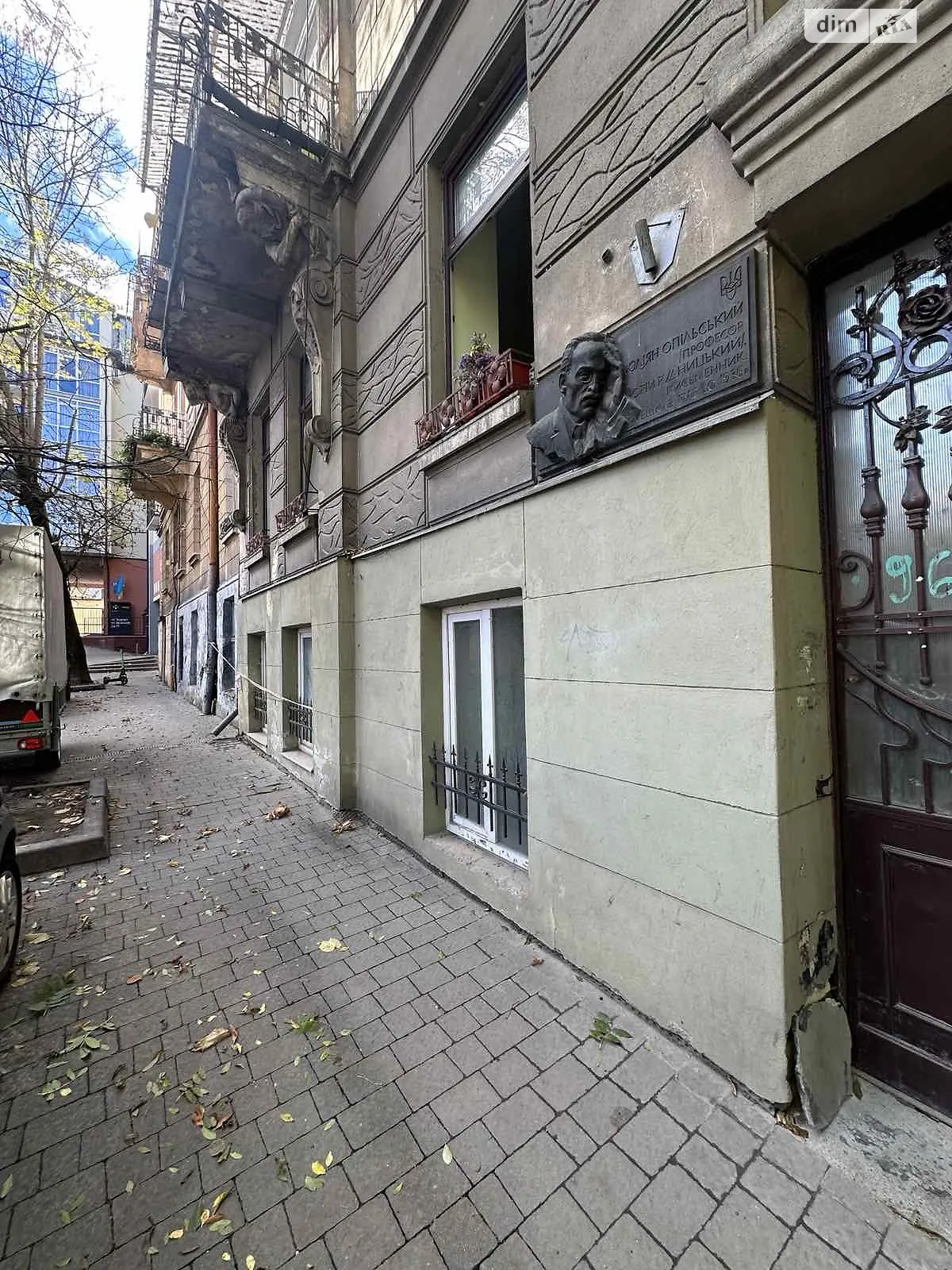 Продается помещения свободного назначения 32.1 кв. м в 3-этажном здании, цена: 32000 $ - фото 1