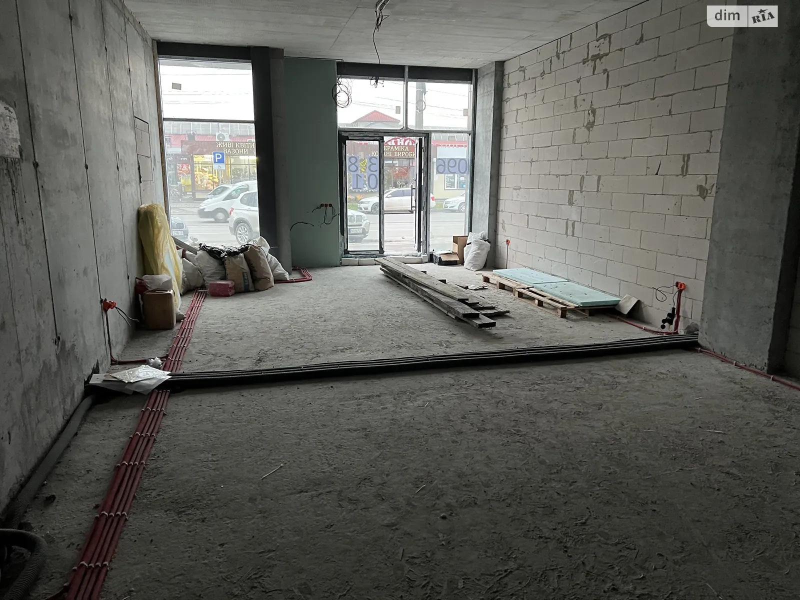 Сдается в аренду помещения свободного назначения 110 кв. м в 3-этажном здании, цена: 110000 грн - фото 1