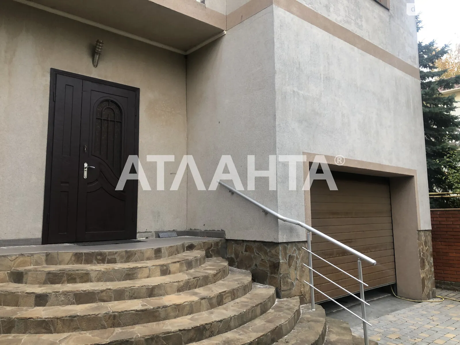 Продается дом на 2 этажа 291.8 кв. м с мансардой, цена: 460000 $ - фото 1