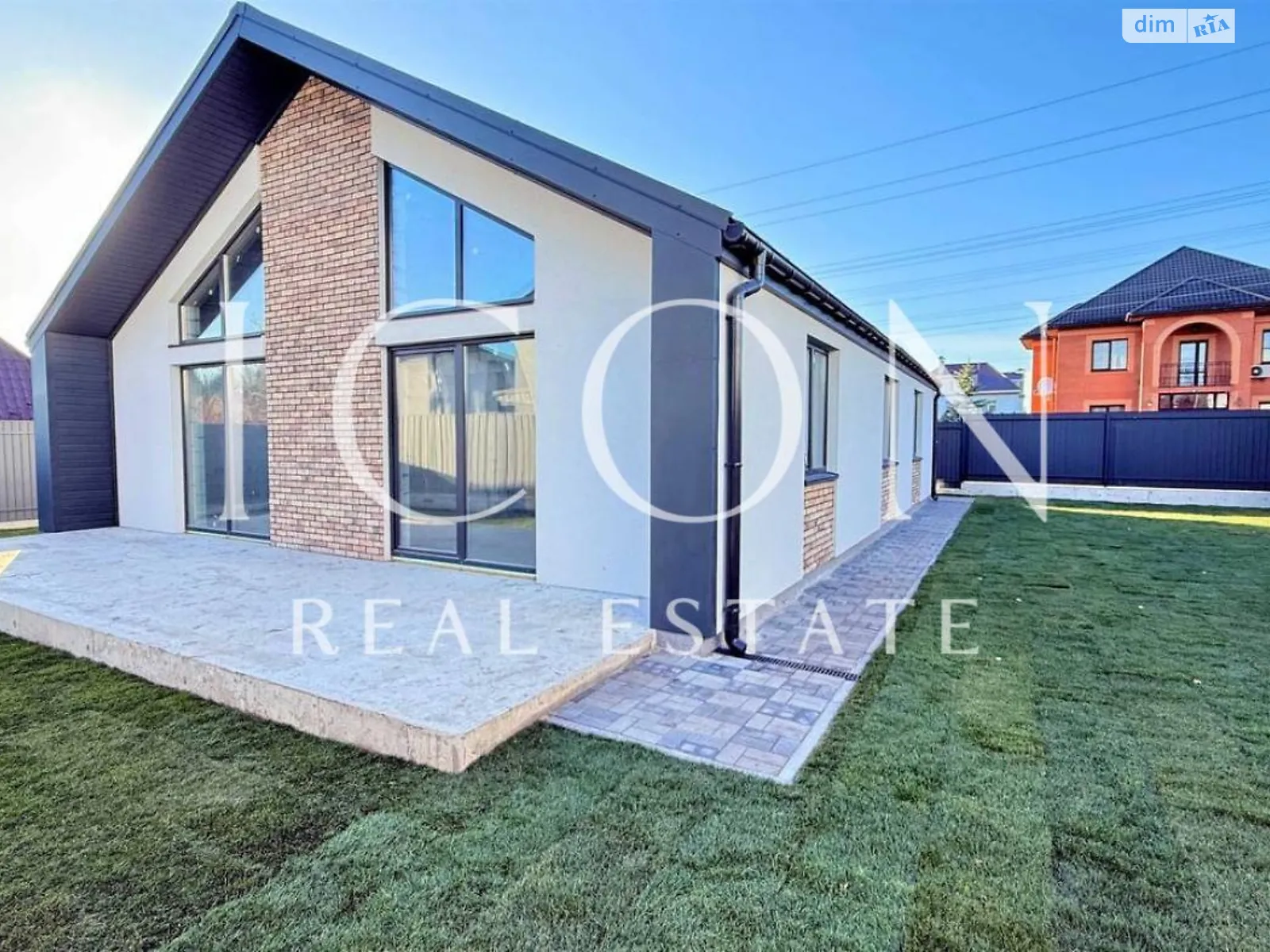 Продается одноэтажный дом 102 кв. м с камином, цена: 108000 $ - фото 1