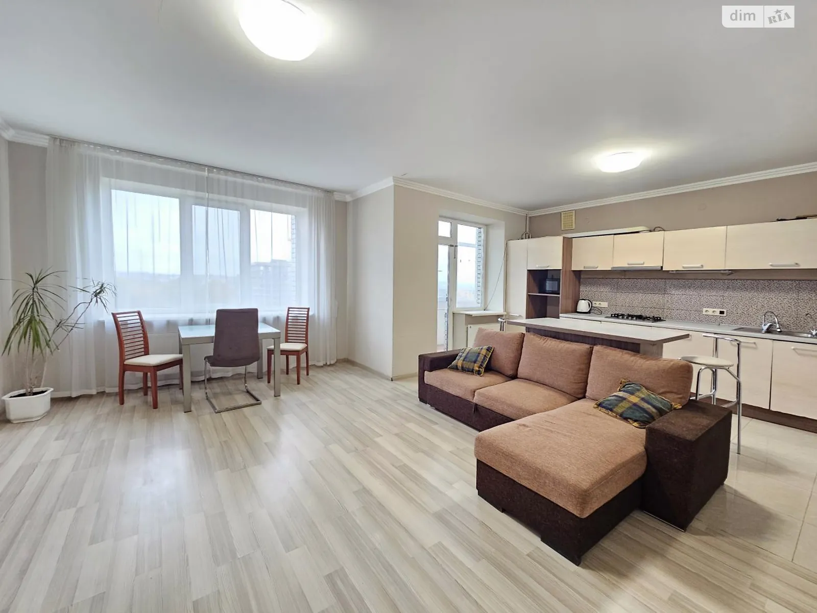 Продается 2-комнатная квартира 86 кв. м в Львове, цена: 109000 $ - фото 1