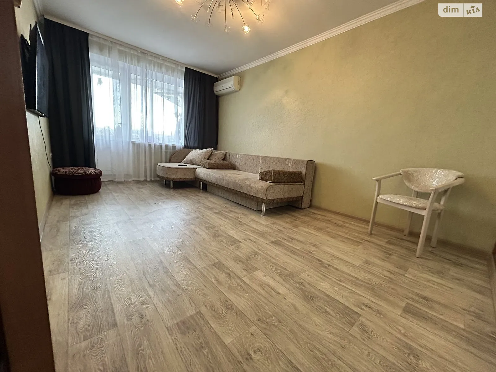 Продается 2-комнатная квартира 54 кв. м в Днепре, ул. Диевская(Трофимовых Братьев) - фото 1