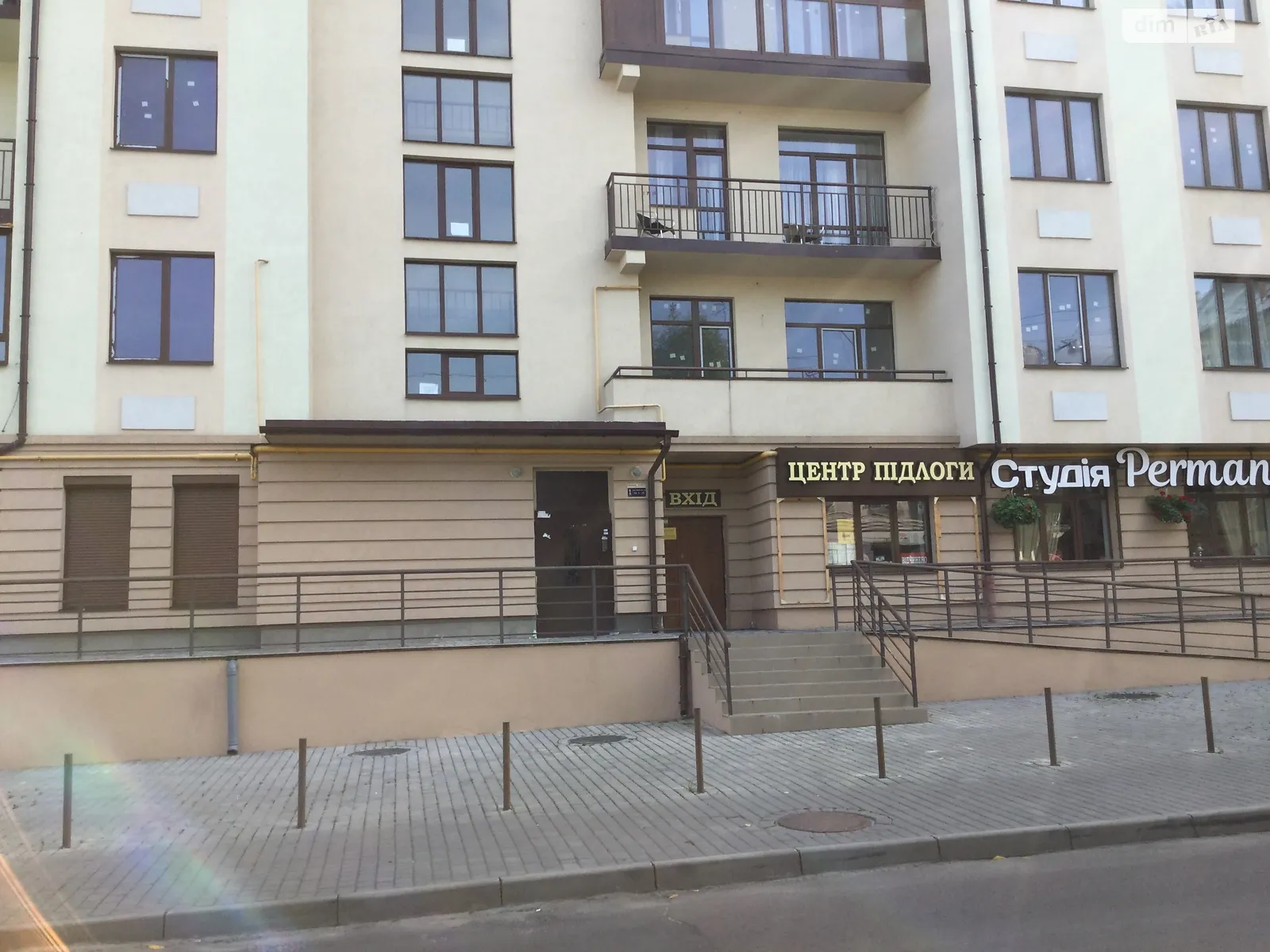 Сдается в аренду помещения свободного назначения 100 кв. м в 8-этажном здании, цена: 1100 $ - фото 1