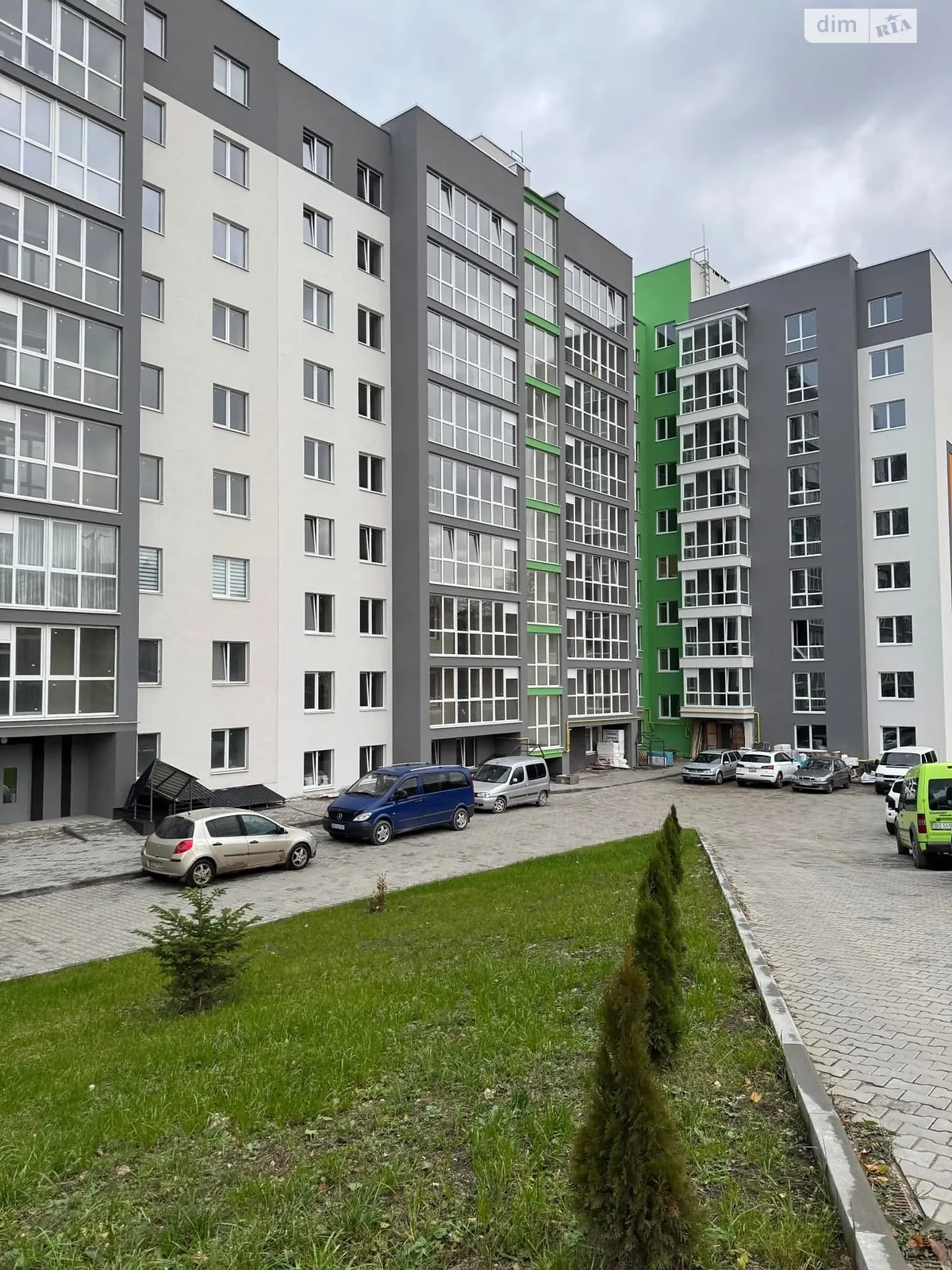 2-кімнатна квартира 69 кв. м у Тернополі, вул. Чернівецька - фото 1