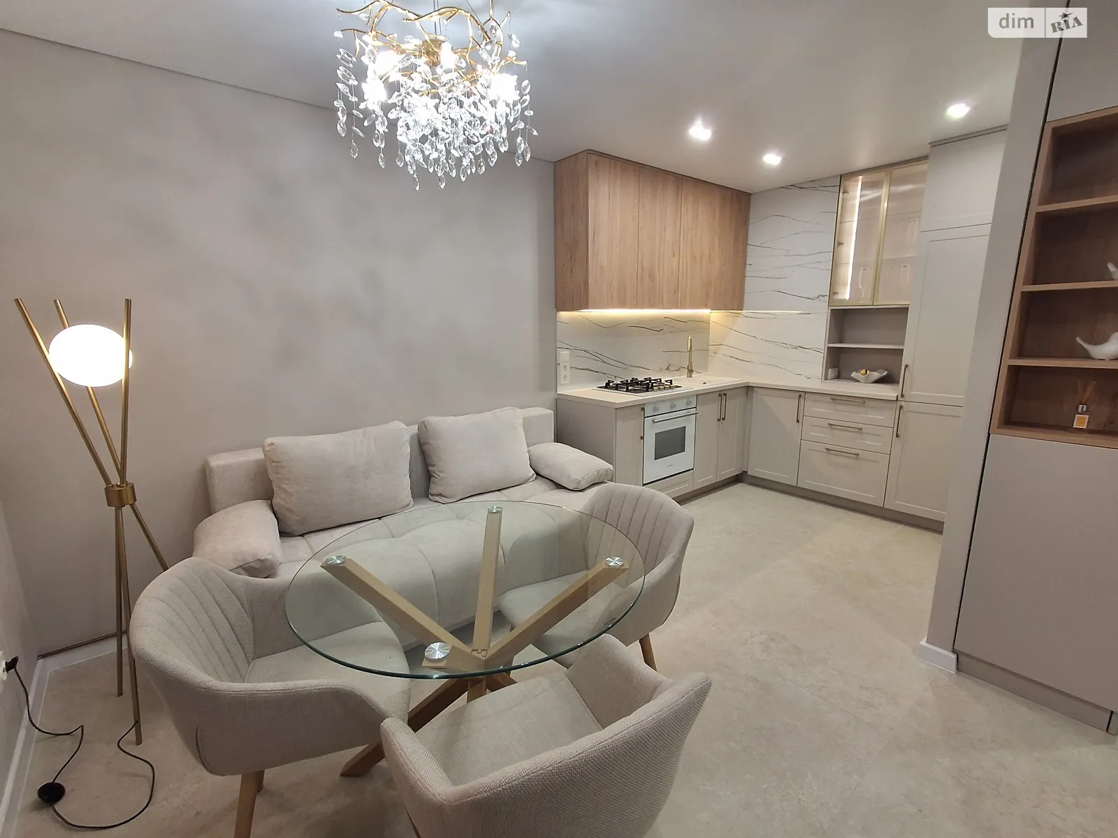 2-комнатная квартира 56.2 кв. м в Тернополе, ул. Киевская - фото 1