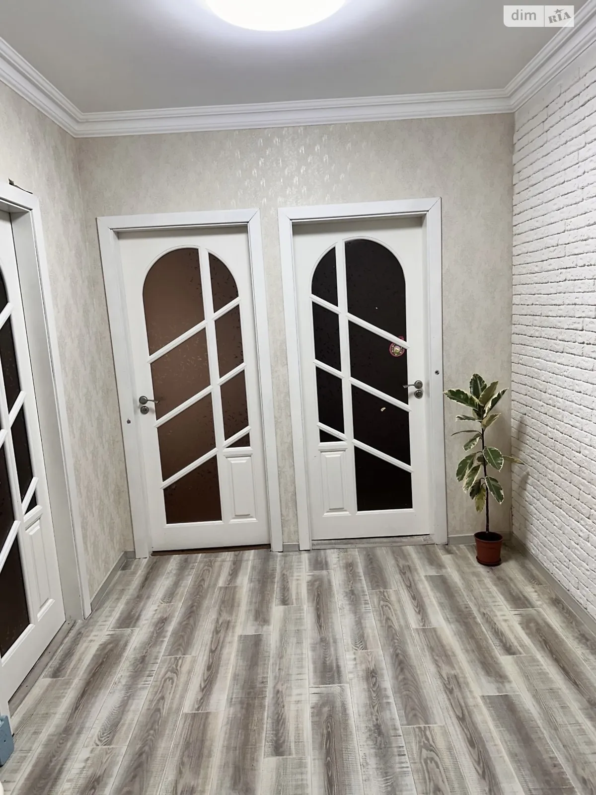 Продается 3-комнатная квартира 73 кв. м в Белой Церкви, пер. Академический, 1 - фото 1