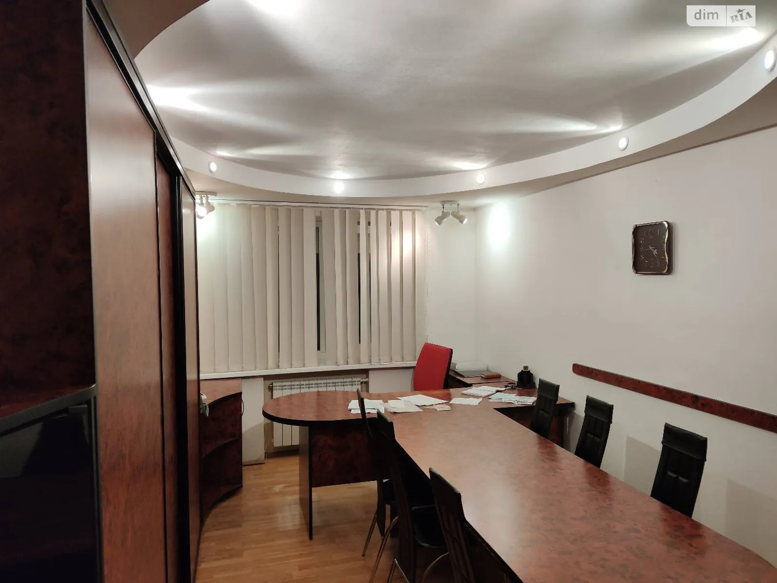 Сдается в аренду офис 65 кв. м в бизнес-центре, цена: 16000 грн - фото 1