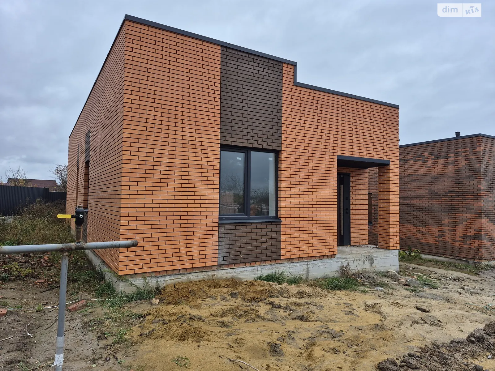 Продается одноэтажный дом 85 кв. м с мансардой, цена: 84000 $ - фото 1