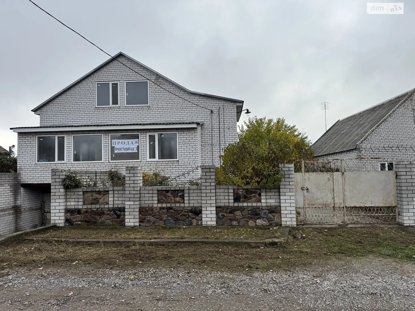 Продается дом на 2 этажа 224.2 кв. м с камином, цена: 27000 $ - фото 1