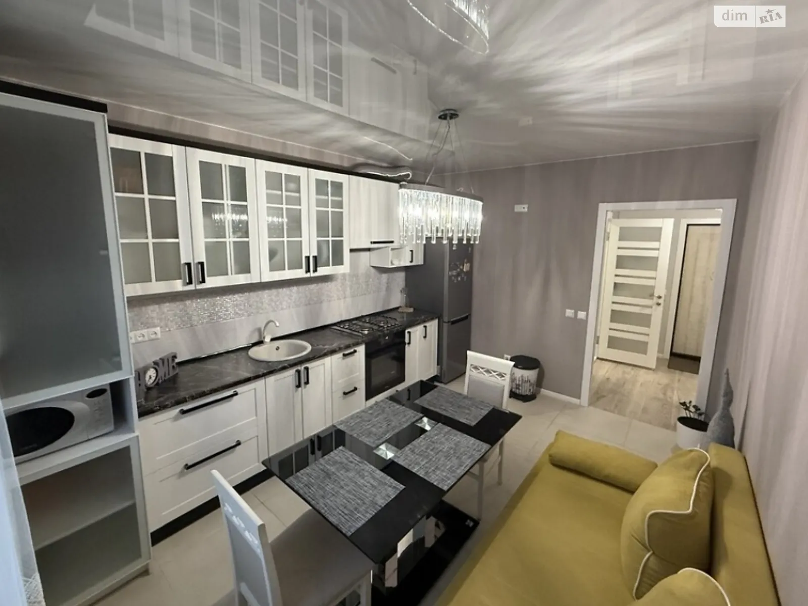 Продається 1-кімнатна квартира 46.8 кв. м у Вінниці, вул. Князів Коріатовичів - фото 1