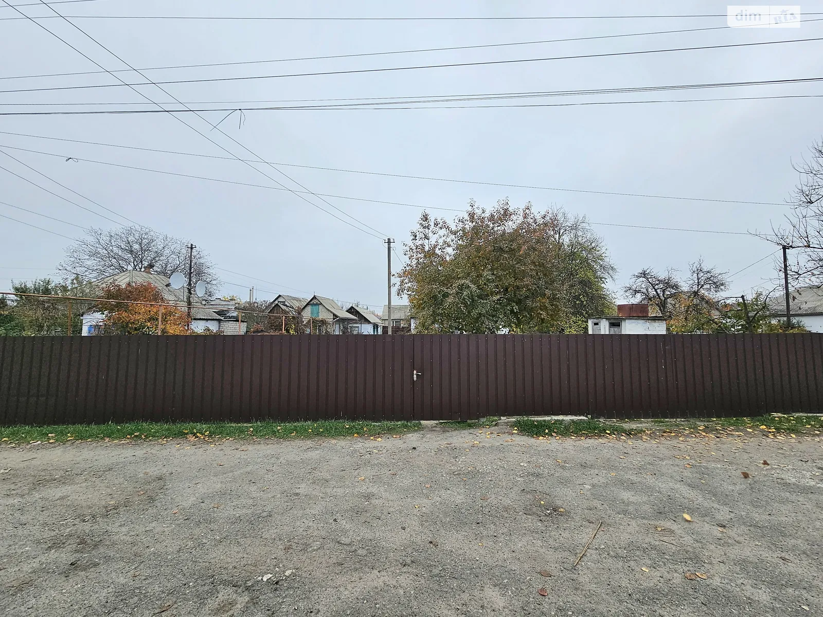 Продается одноэтажный дом 53.5 кв. м с камином, цена: 28000 $ - фото 1