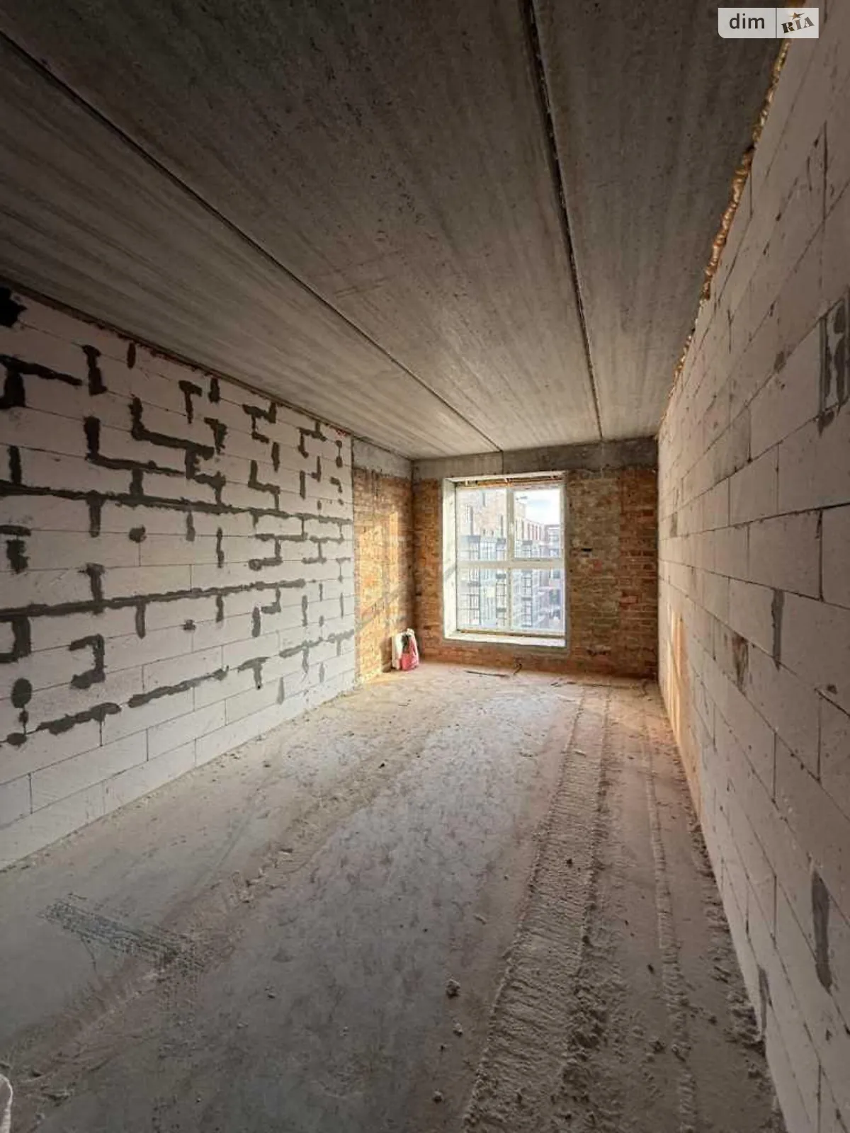 Продается 4-комнатная квартира 86 кв. м в Полтаве, ул. Великотырновская - фото 1