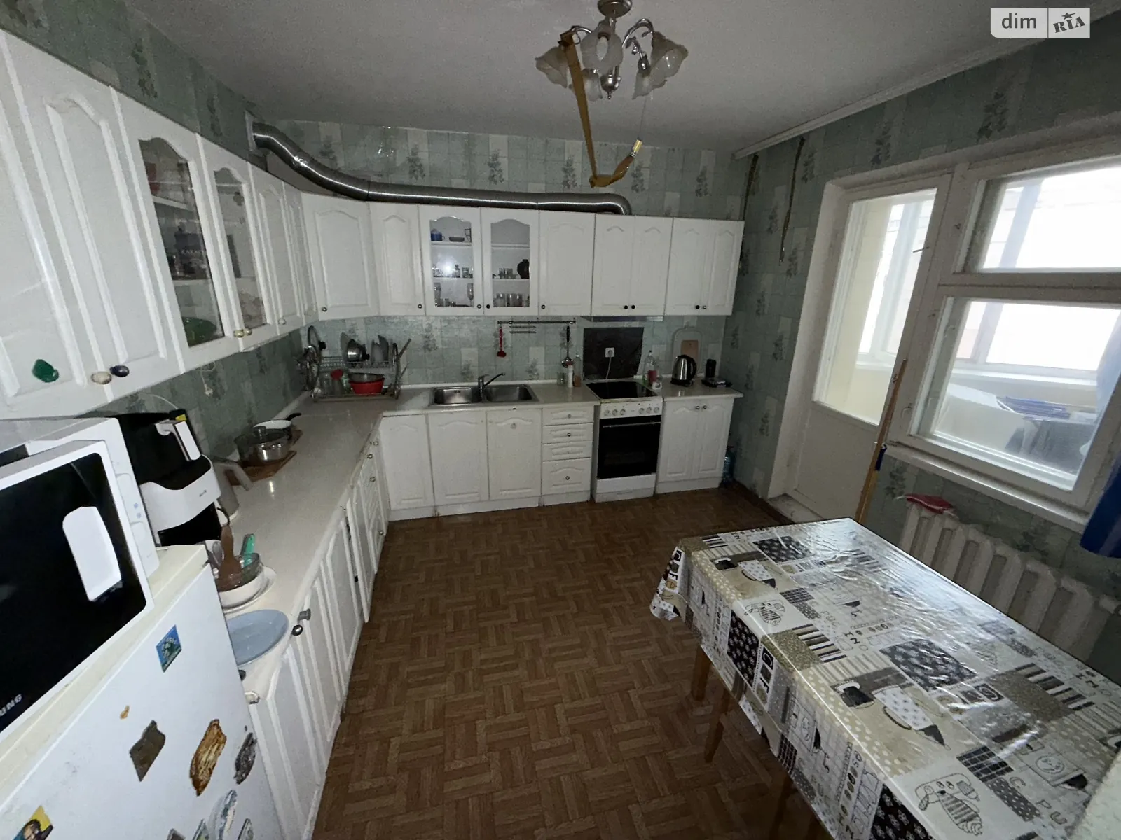 Продается 4-комнатная квартира 107.1 кв. м в Киеве, ул. Вишняковская, 7А - фото 1