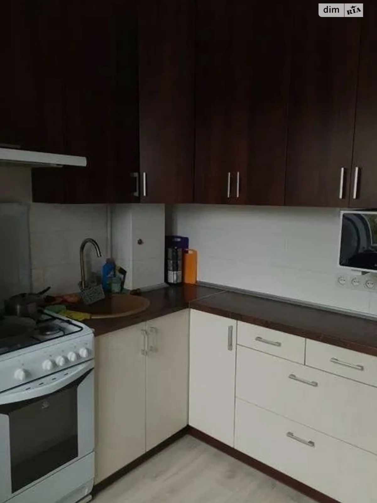 Продается 3-комнатная квартира 60 кв. м в Харькове, ул. Каразина, 7/9 - фото 1