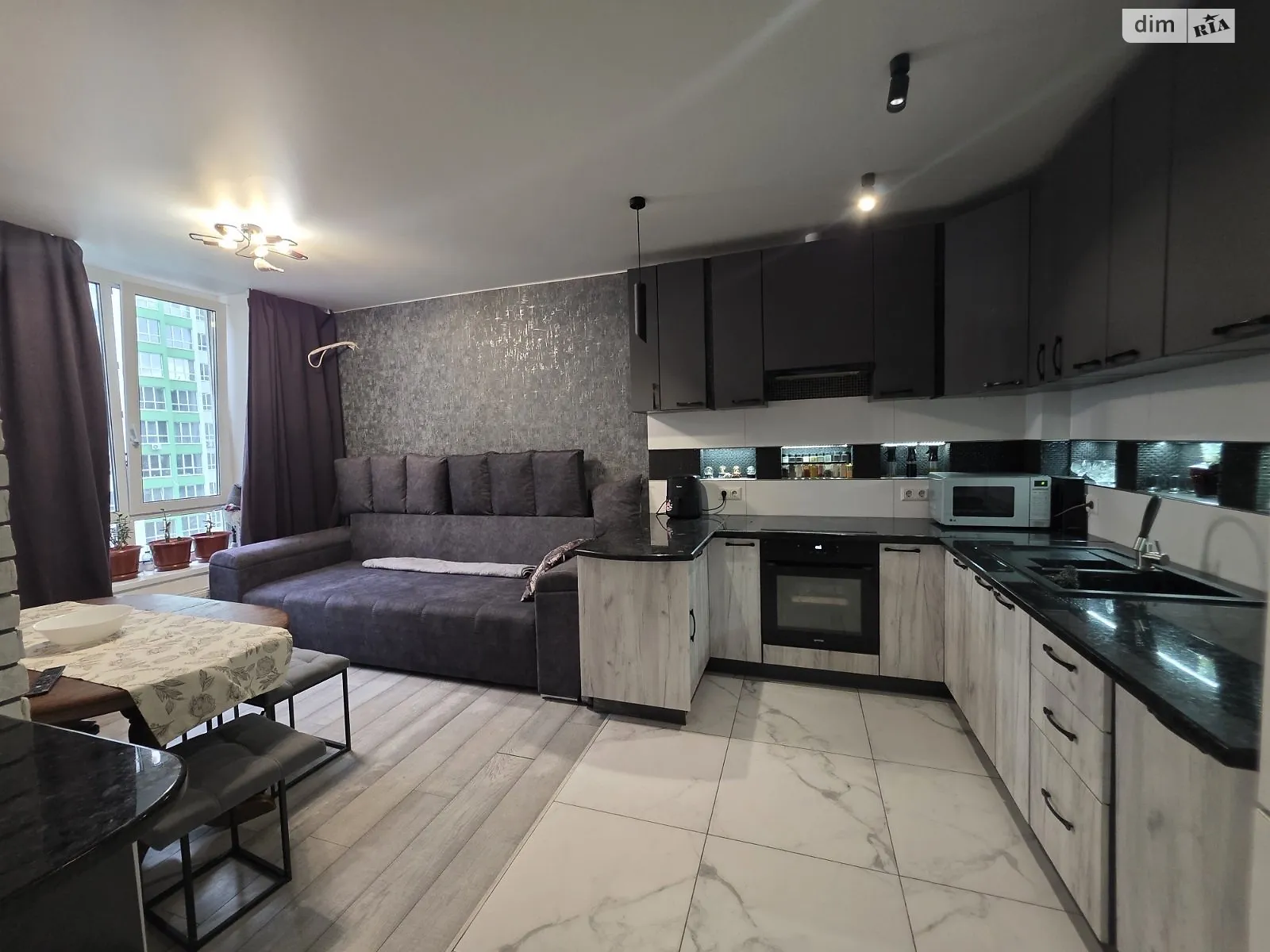 Продається 2-кімнатна квартира 55.4 кв. м у Ірпені, вул. Університетська(Карла Маркса), 3/11 - фото 1