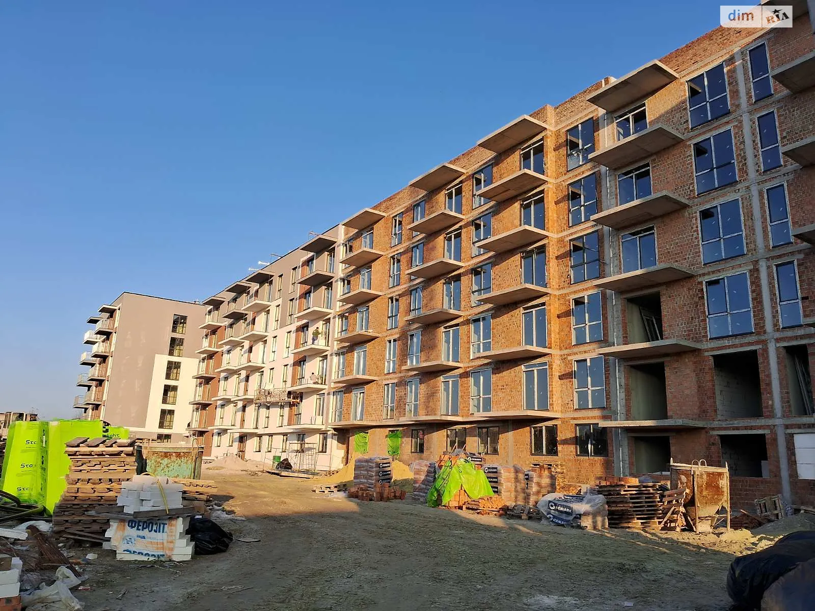 Продается 2-комнатная квартира 62.54 кв. м в Сокольниках, ул. Свободы - фото 1