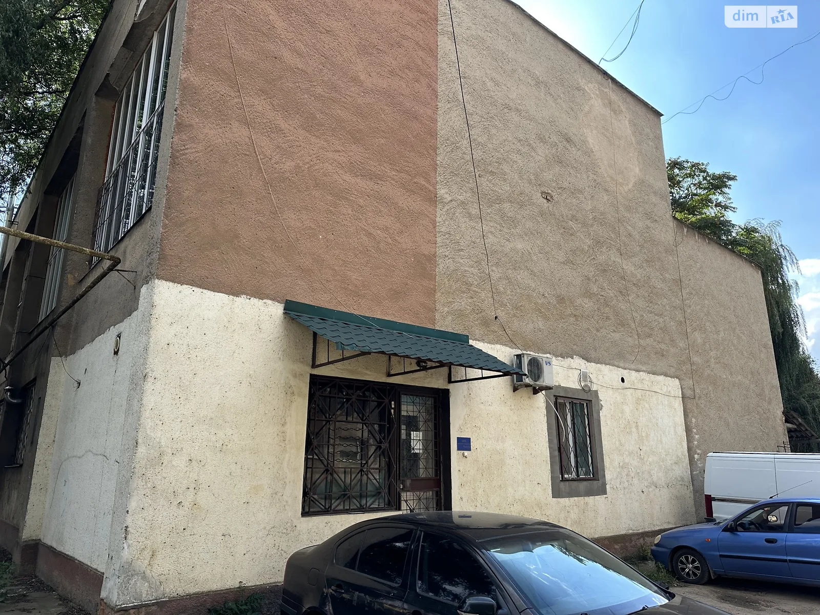 Продається об'єкт сфери послуг 190 кв. м в 2-поверховій будівлі, цена: 155000 € - фото 1