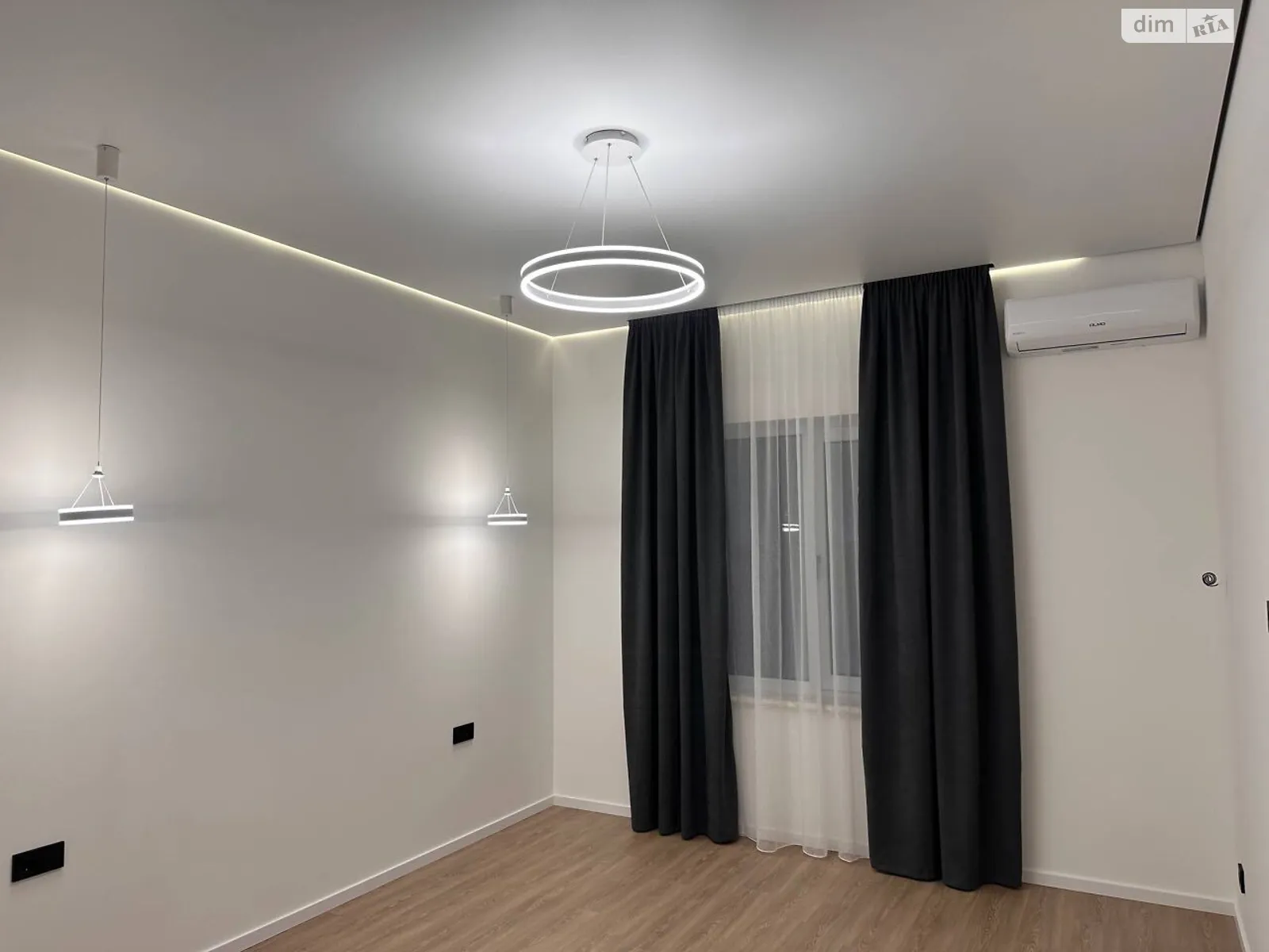 Продается одноэтажный дом 100 кв. м с верандой, цена: 160000 $ - фото 1