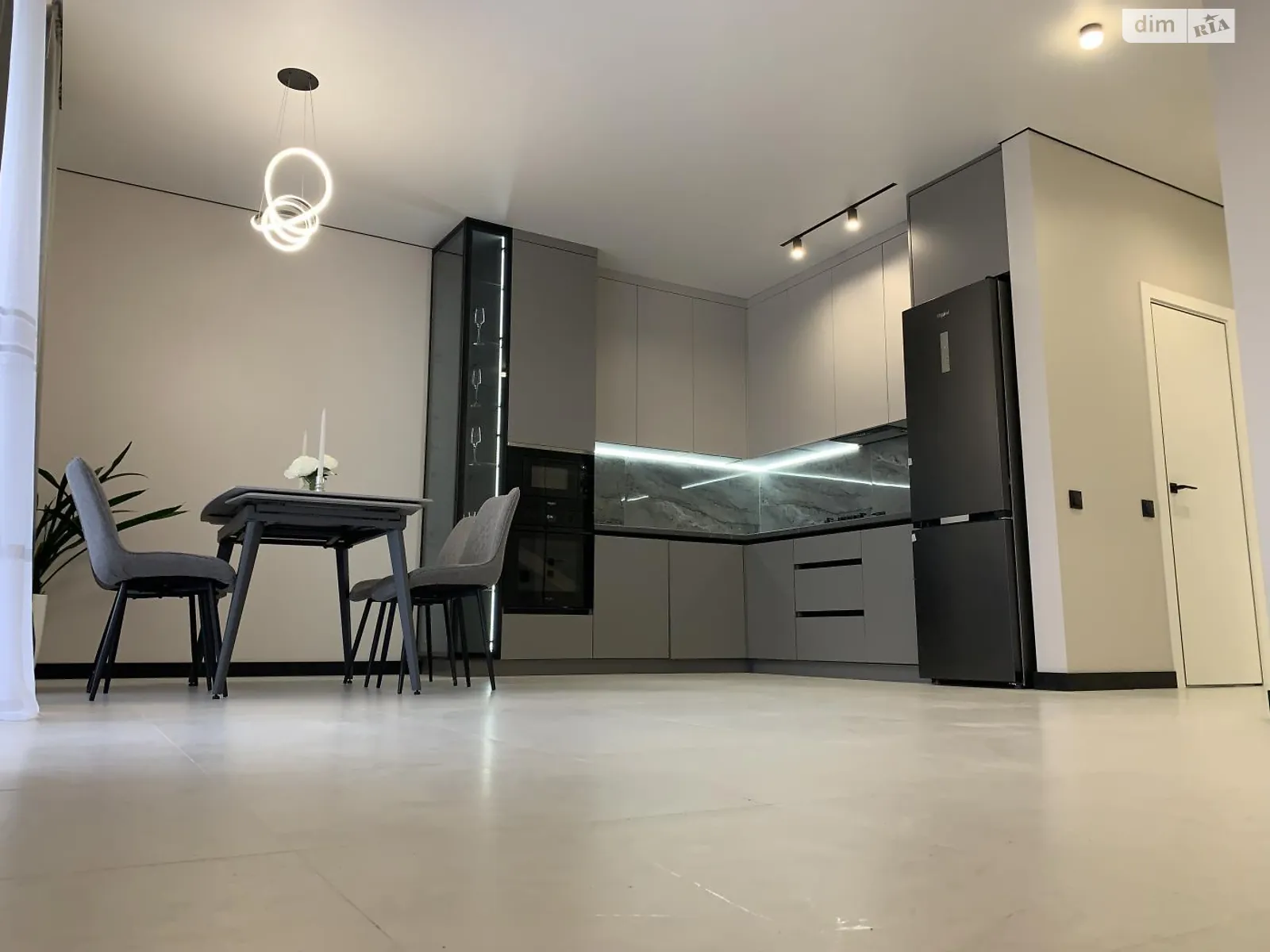 Продается дом на 2 этажа 100 кв. м с балконом, цена: 127000 $ - фото 1