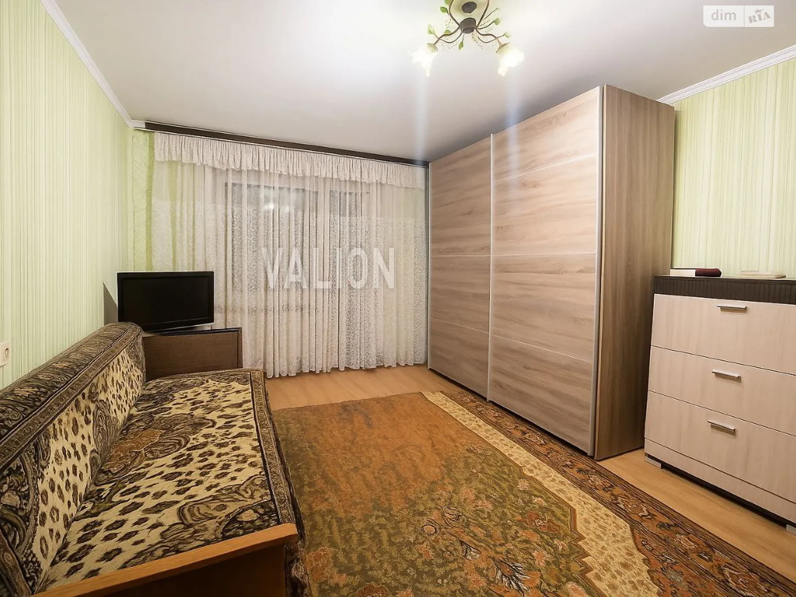 Продается 1-комнатная квартира 30.9 кв. м в Киеве, ул. Евгения Харченка, 27 - фото 1