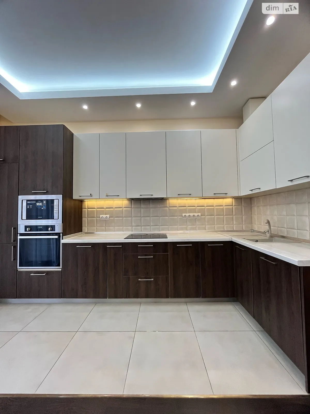 Сдается в аренду 2-комнатная квартира 72.5 кв. м в Киеве, ул. Саперное Поле, 12 - фото 1