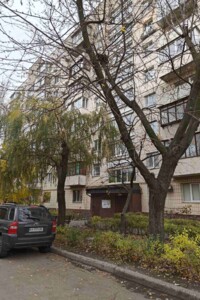 Долгосрочная аренда комнаты, Киев, р‑н. Оболонь, ст.м. Героев Днепра, Приречная улица, дом 27Г