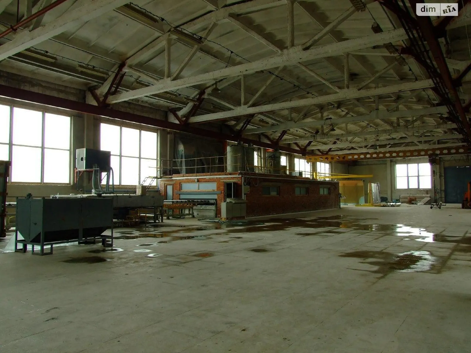 Продается помещения свободного назначения 6500 кв. м в 1-этажном здании, цена: 1300000 $ - фото 1