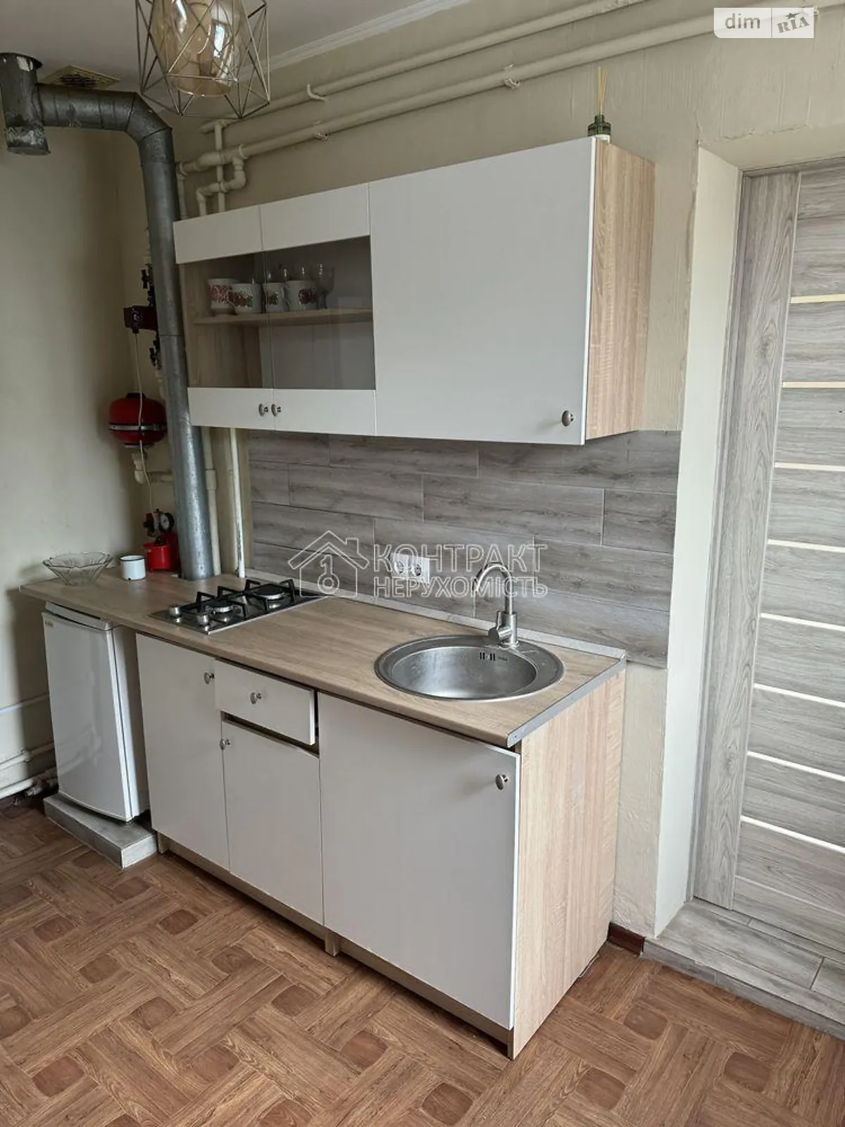 Здається в оренду одноповерховий будинок 45 кв. м з подвалом, цена: 8500 грн - фото 1