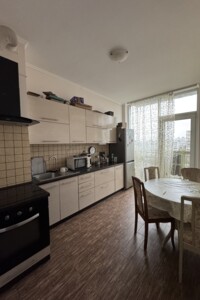 Продаж квартири, Одеська, Лиманка, Перлинна вулиця, буд. 1