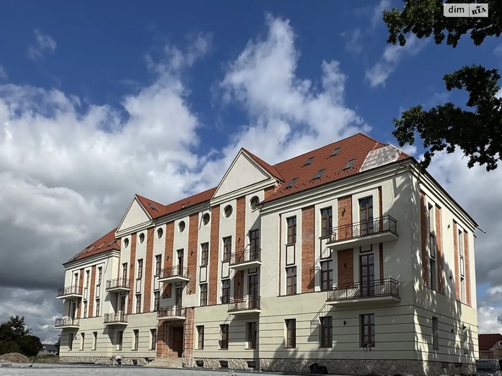 Продается 1-комнатная квартира 42.8 кв. м в Коломые, цена: 36000 $ - фото 1