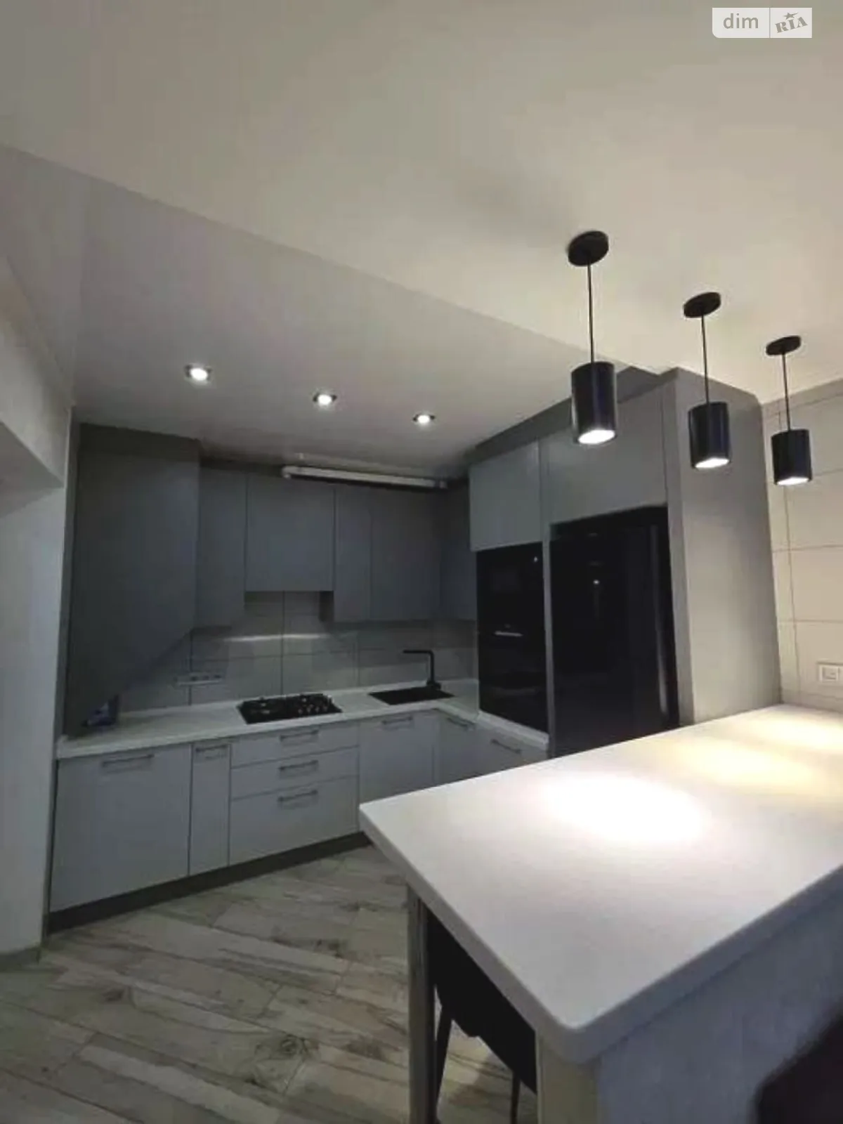 Сдается в аренду 1-комнатная квартира 40 кв. м в Одессе, цена: 12000 грн - фото 1