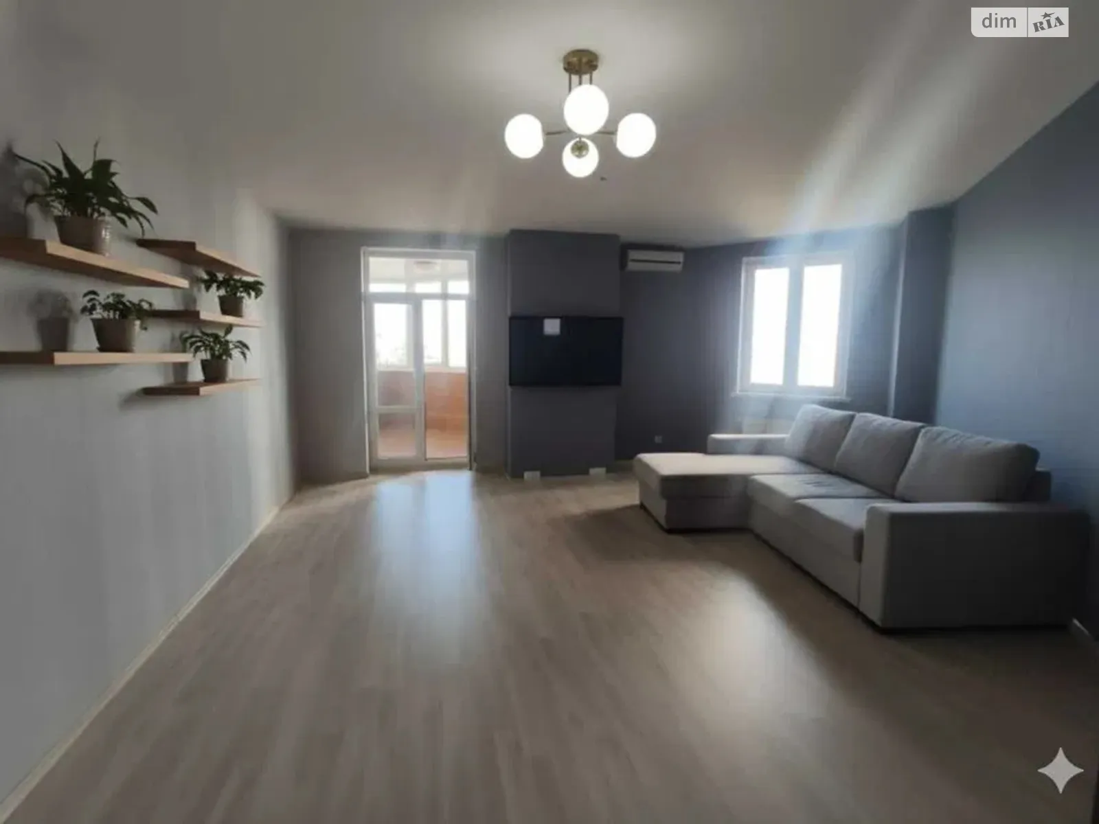 Продається 4-кімнатна квартира 160 кв. м у Києві, вул. Раїси Окіпної, 4 - фото 1