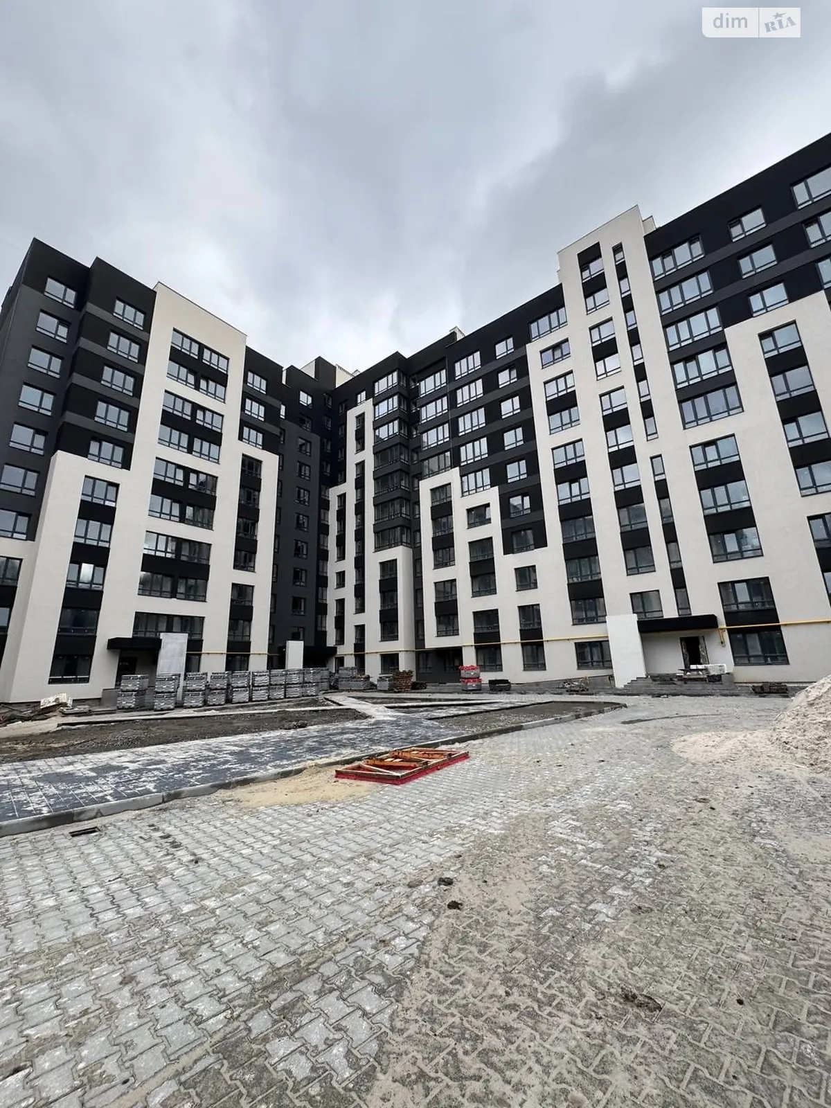 2-комнатная квартира 63 кв. м в Тернополе, ул. Львовская - фото 1