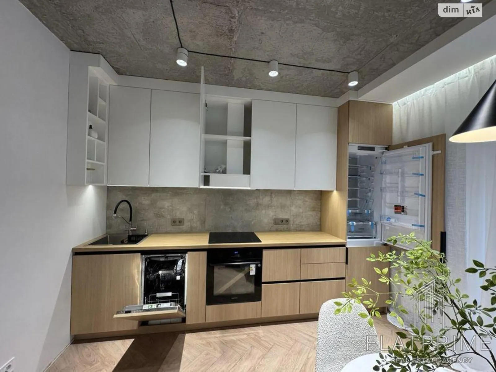 Продается 1-комнатная квартира 38.51 кв. м в Киеве, ул. Николая Гулака, 4 - фото 1