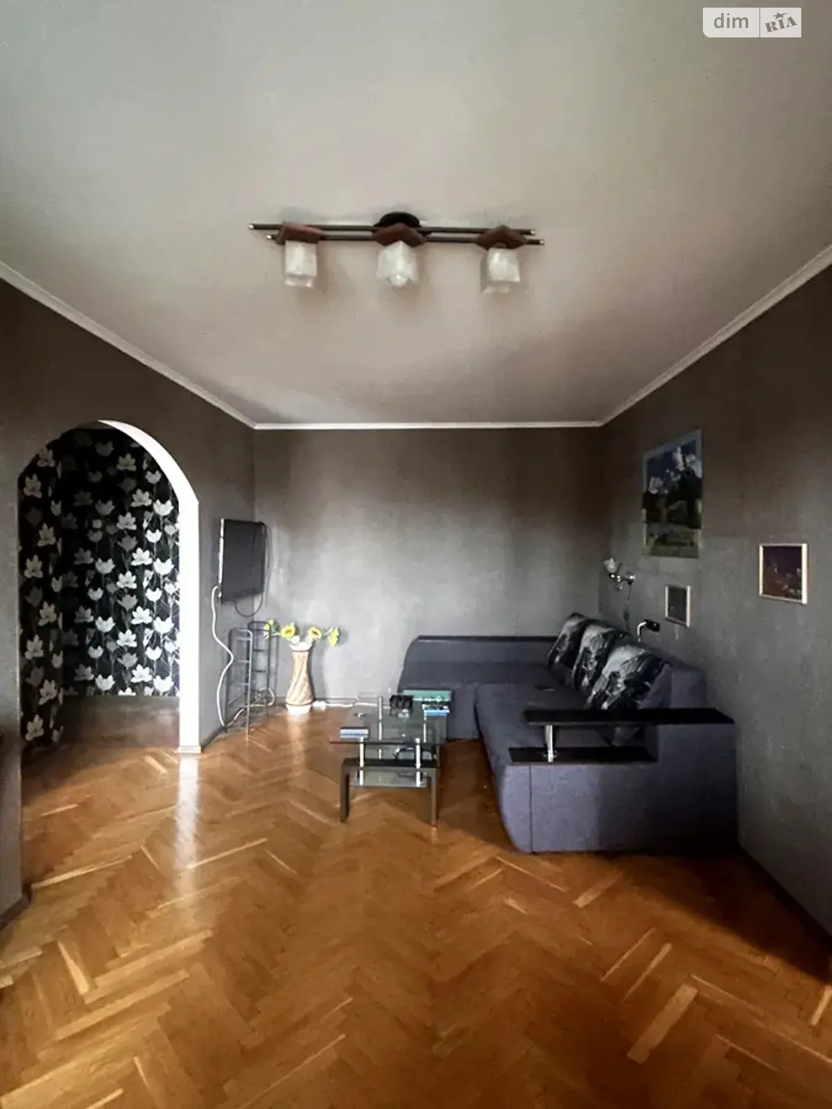 Продается 2-комнатная квартира 48 кв. м в Киеве, ул. Мрии(Академика Туполева), 17 - фото 1