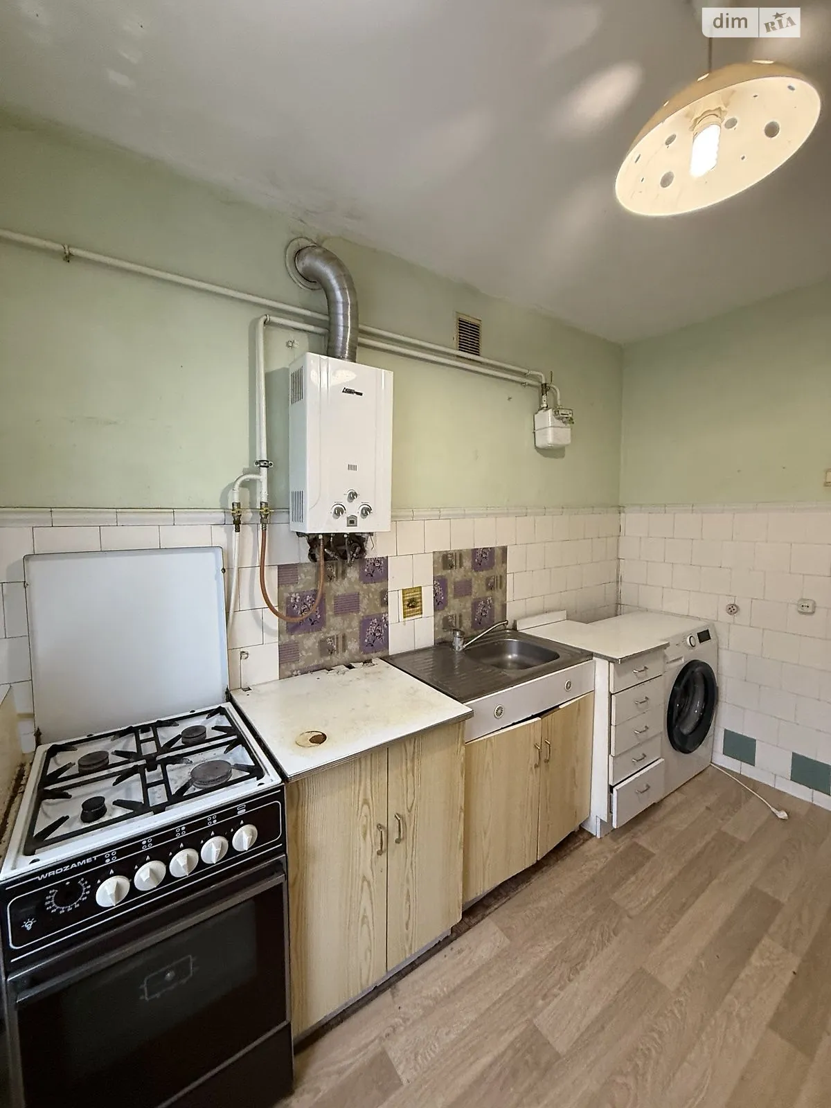 Продается 3-комнатная квартира 63 кв. м в Ровно, просп. Генерала Безручка, 14 - фото 1