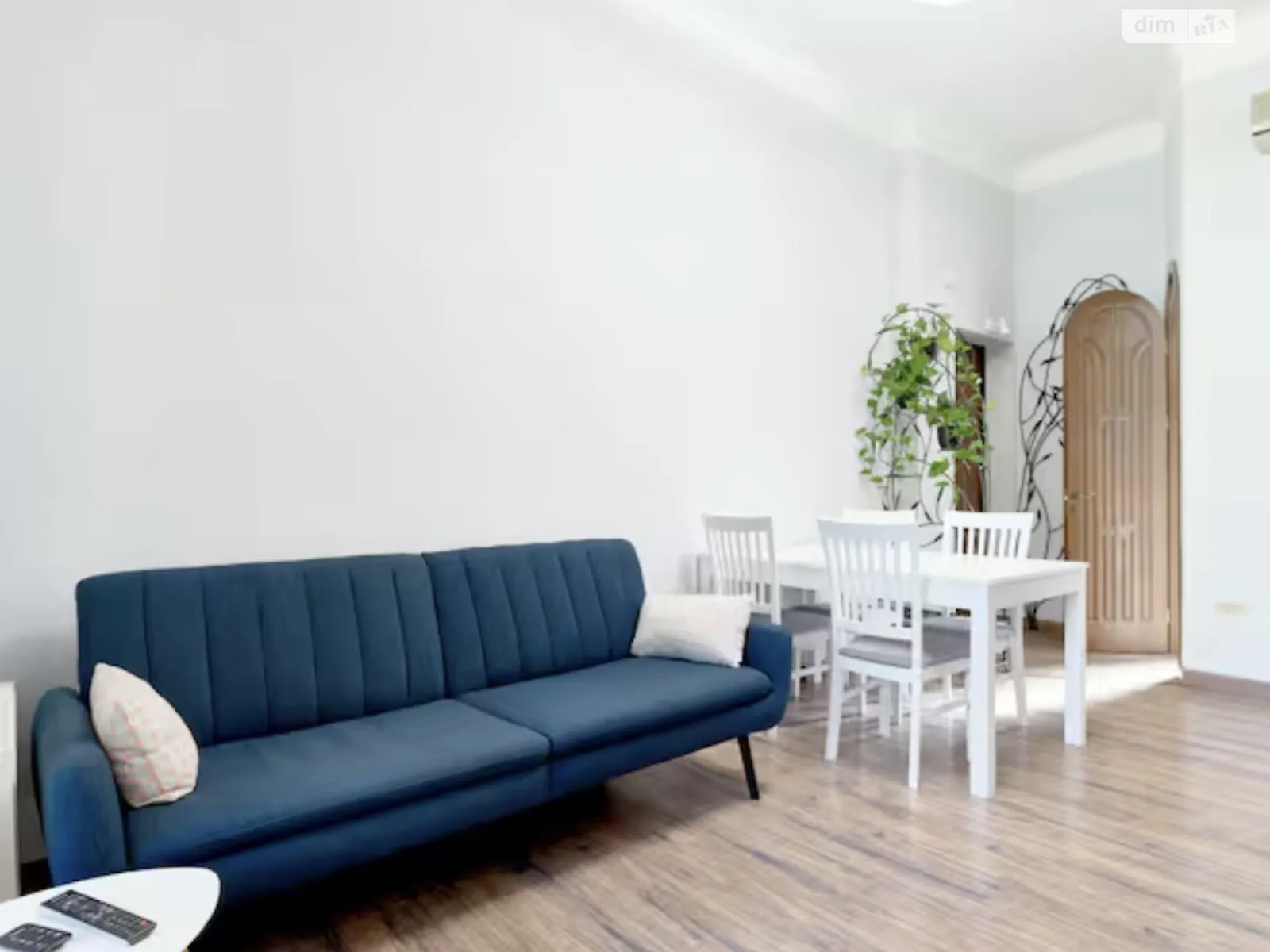 Продается 2-комнатная квартира 62 кв. м в Киеве, ул. Межигорская, 19 - фото 1