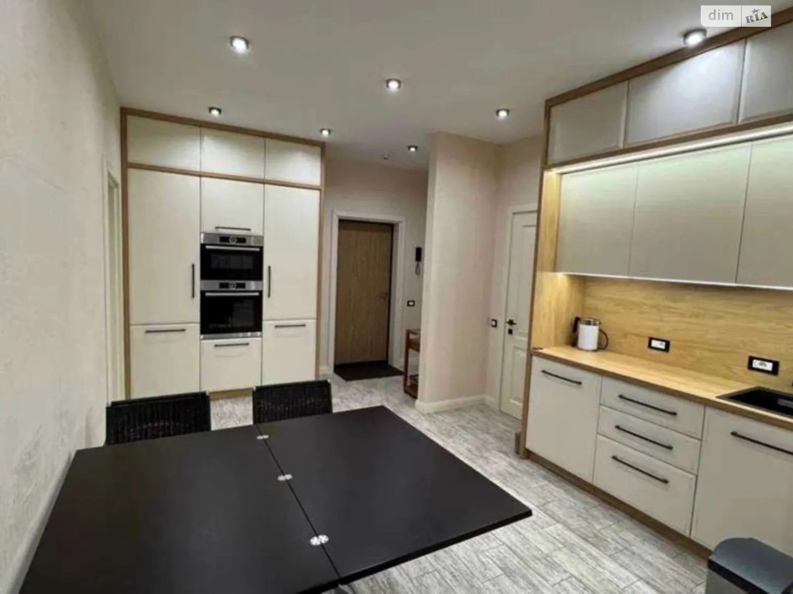 Сдается в аренду 1-комнатная квартира 40 кв. м в Одессе, цена: 10000 грн - фото 1