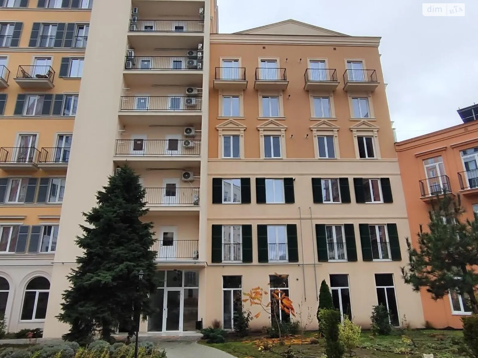 Продается 1-комнатная квартира 33 кв. м в Одессе, ул. Инглези, 2В корпус 3 - фото 1