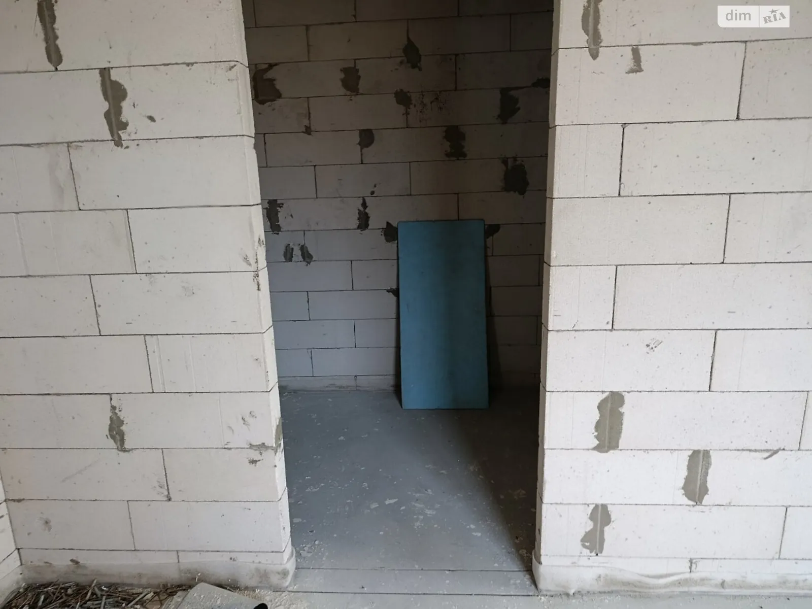 Продается 1-комнатная квартира 45.7 кв. м в Глубочице, ул. Киевская - фото 1