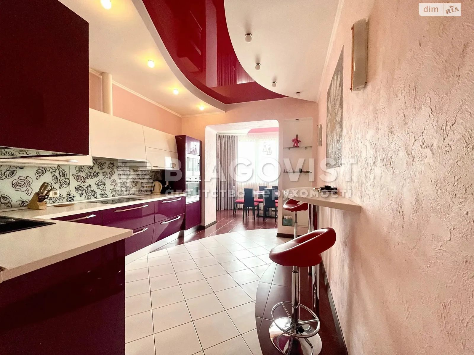 Продается 2-комнатная квартира 88 кв. м в Киеве, наб. Оболонская, 3 - фото 1