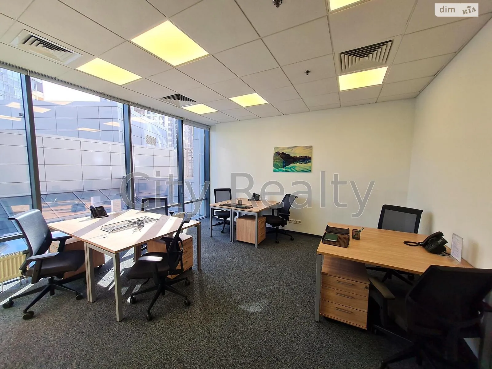 Сдается в аренду офис 60 кв. м в бизнес-центре, цена: 1960 $ - фото 1