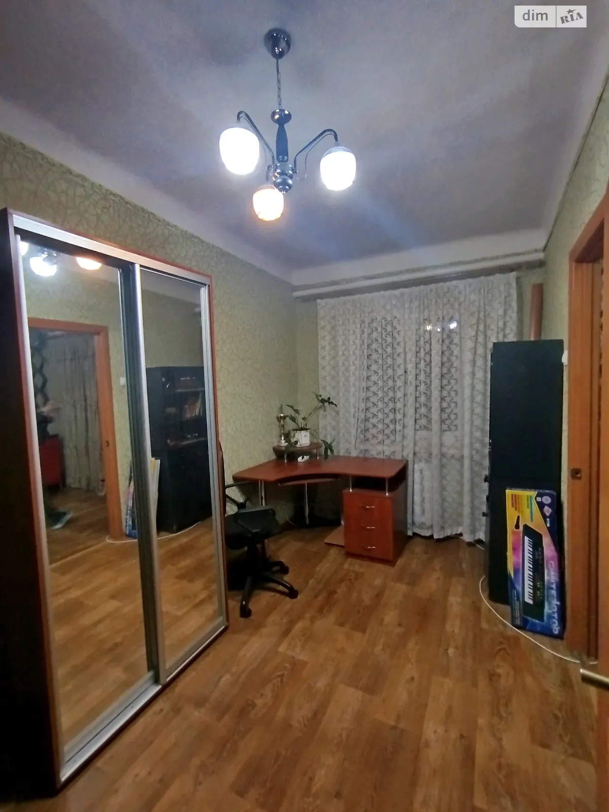 Продается 2-комнатная квартира 45 кв. м в Одессе, ул. Решата Аметова - фото 1