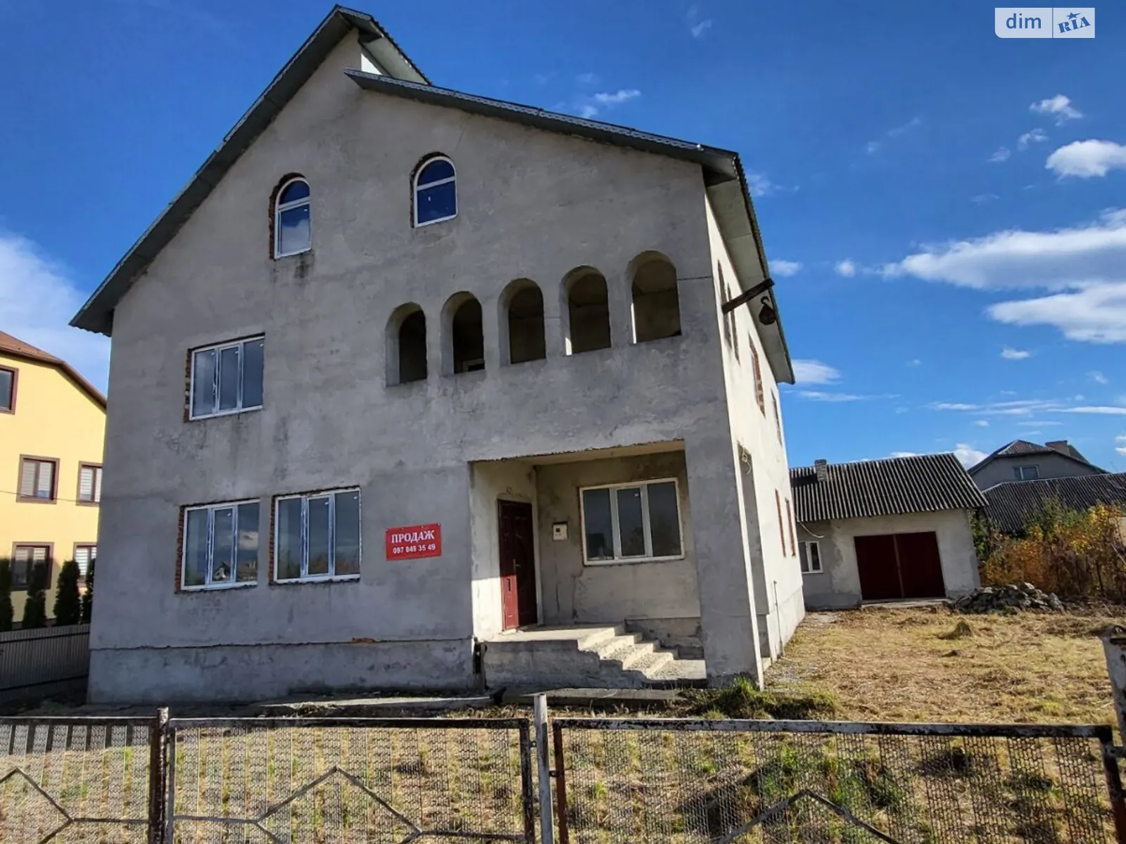 Продается дом на 2 этажа 251.34 кв. м с бассейном, цена: 70000 $ - фото 1