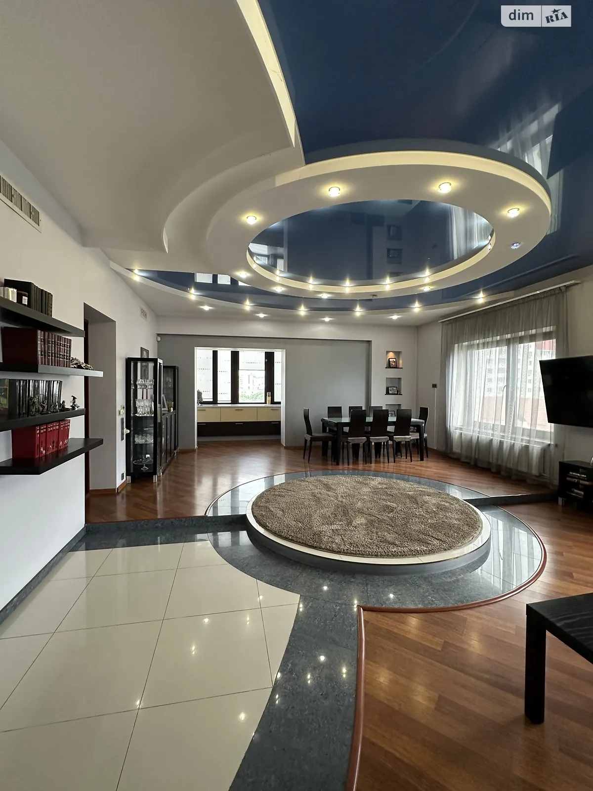 Продается 3-комнатная квартира 143 кв. м в Хмельницком, ул. Проскуровская, 45 - фото 1