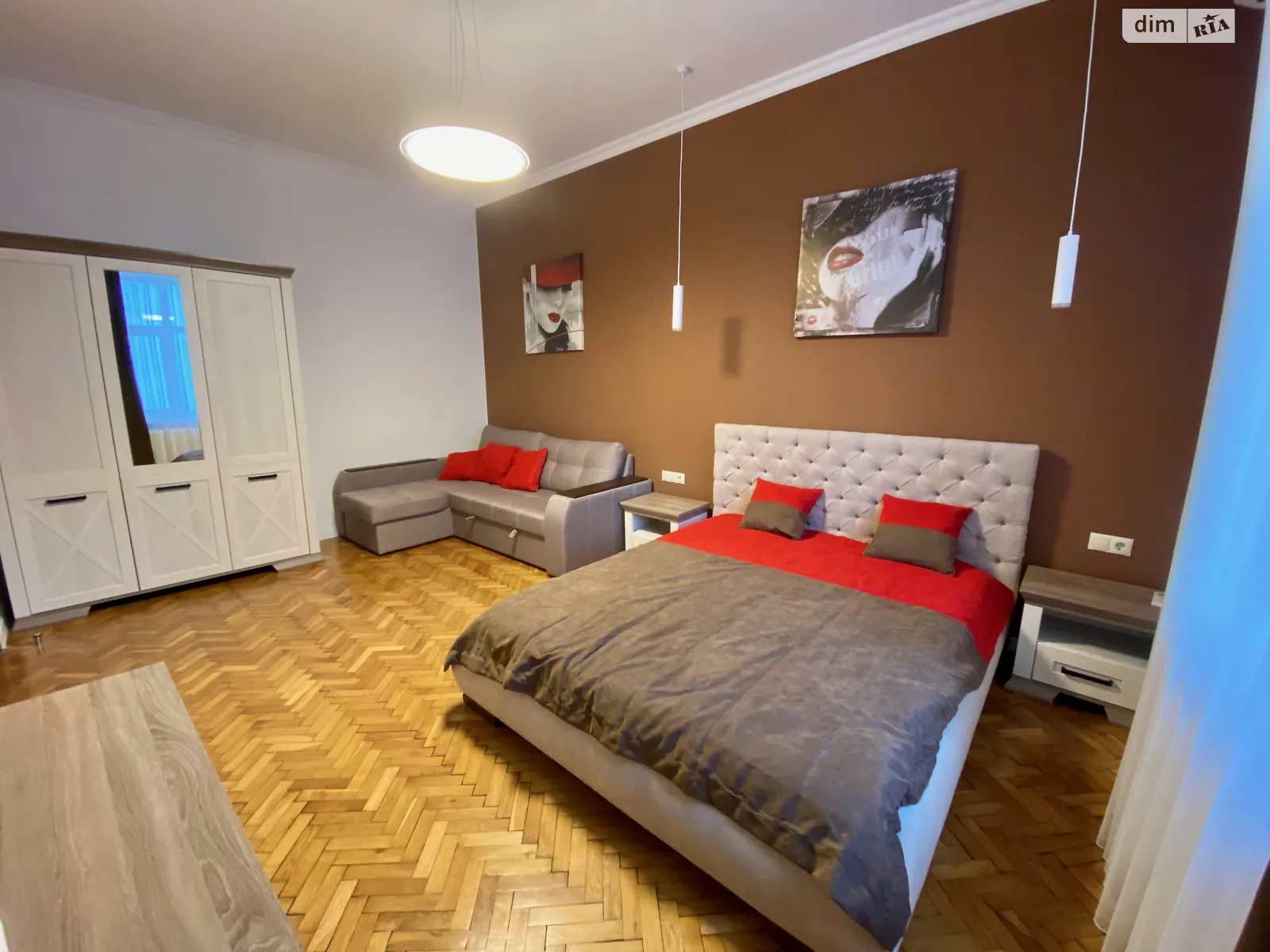 Сдается в аренду 1-комнатная квартира 43 кв. м в Львове, просп. Свободы, 1/3 - фото 1