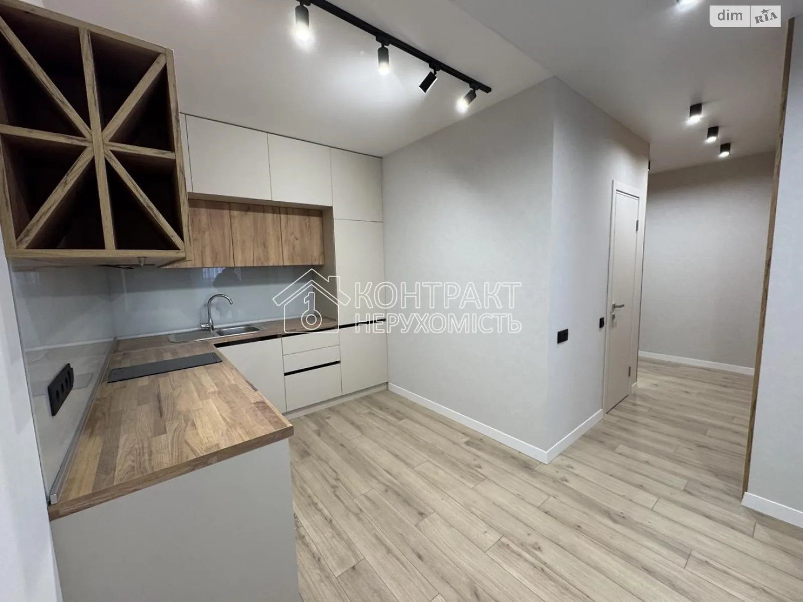 Продается 1-комнатная квартира 35.5 кв. м в Харькове, ул. Академика Барабашова - фото 1