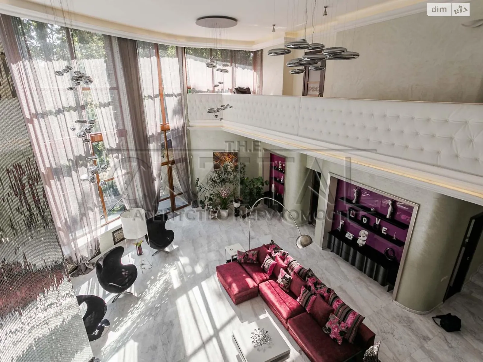 Продается дом на 2 этажа 801 кв. м с участком, цена: 1500000 $ - фото 1