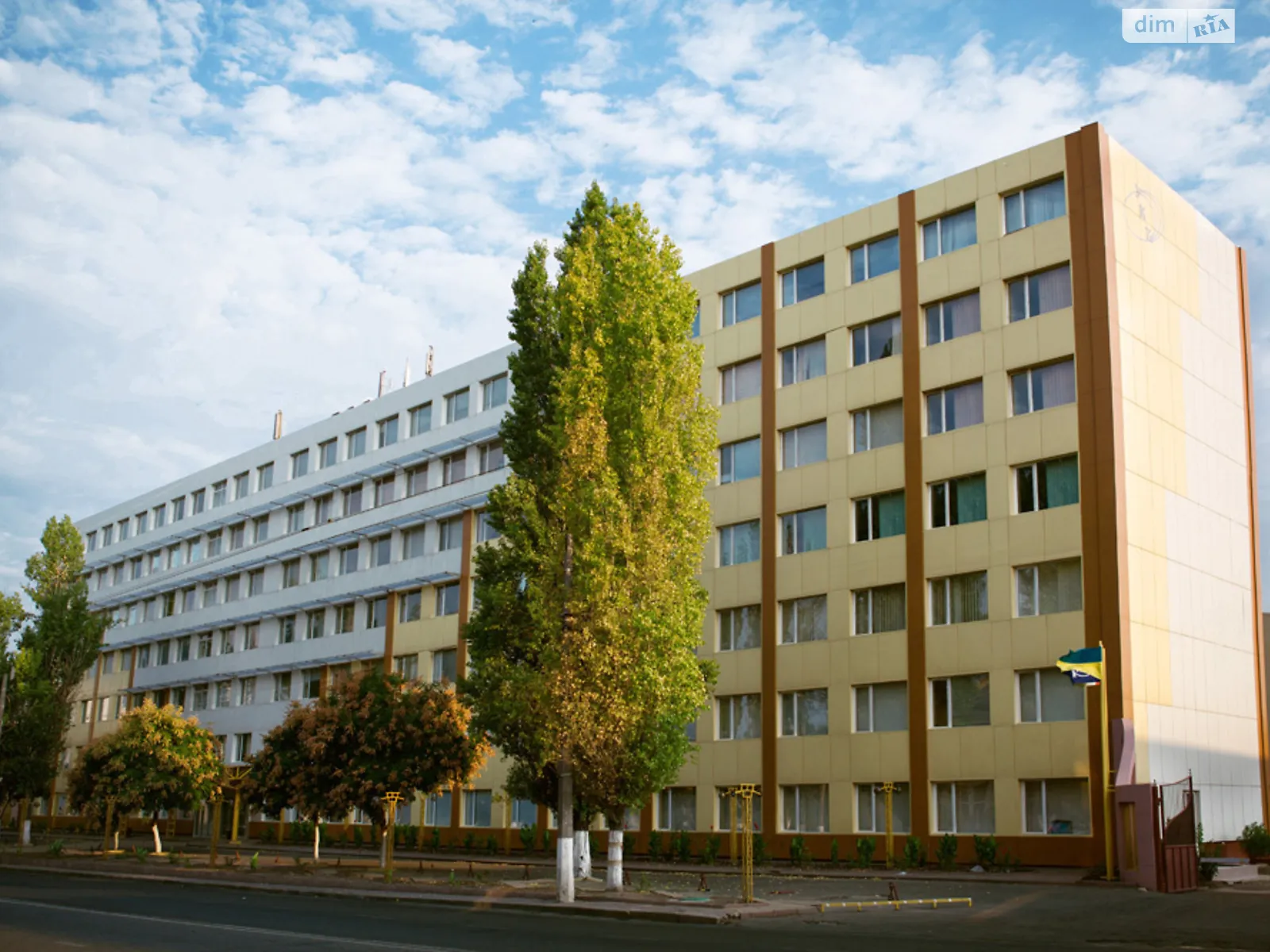 Здається в оренду офіс 7000 кв. м в бізнес-центрі, цена: 2400 грн - фото 1