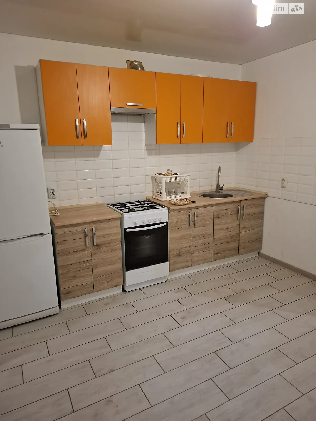 1-комнатная квартира 43 кв. м в Тернополе, ул. Репина, 34 - фото 1